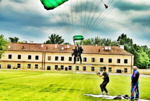skoki spadochronowe kraków kraksy 1